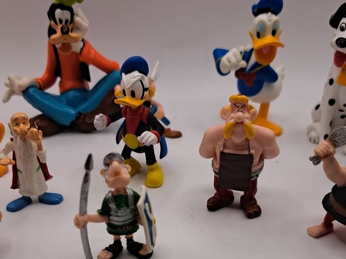 Disney figure