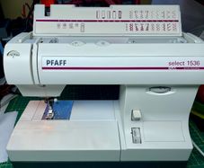PFAFF Select 1536 Domestic Sewing Machine (with built in walking foot) - just fully serviced - excellent condition - heavy duty