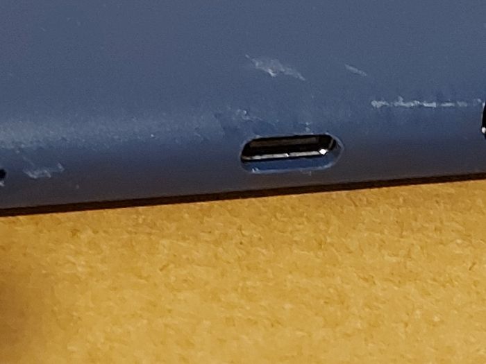 Amazon Fire 7 (12 Generation) USB c charging Port, 16GB, in excellent condition