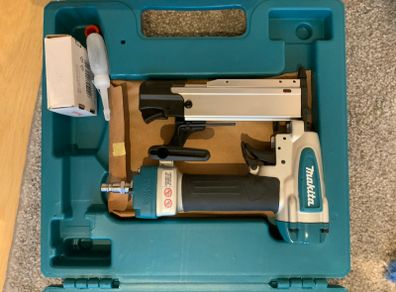 Makita Pneumatic Pin Nailer