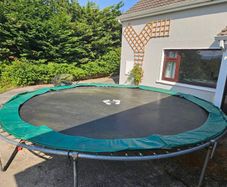 14 ft trampoline
