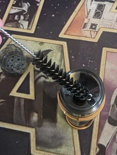 3-in-1 Rotary Herb Grinder & Pre-Roll Cone Storage Case - Gold/Black