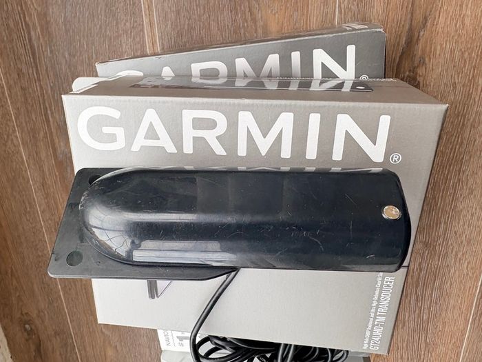 Garmin Fish Finder and Transducer