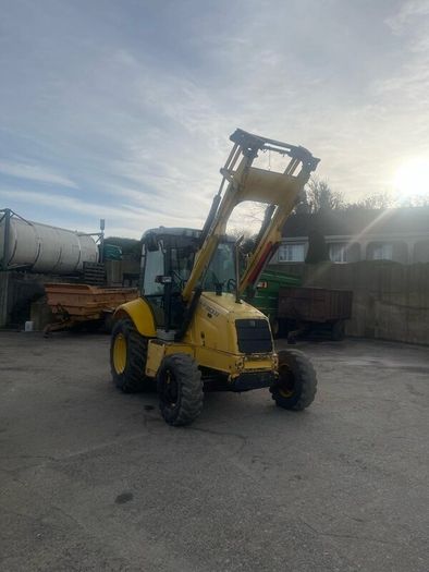 New Holland 110 b loader