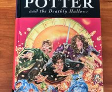 Harry Potter and the Deathly Hallows by J K Rowling