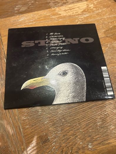 Stano (John Stanley) - Seagull that flew into another world