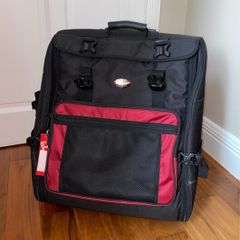 Piano accordion case