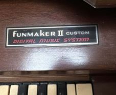 Wurlitzer Funmaker II Organ, 1970s, Working