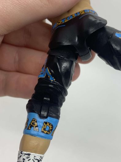 wwe elite series 49 Big Cass & Enzo Amore action figures