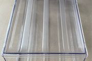 Can holder for fridge