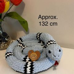 Crochet snake