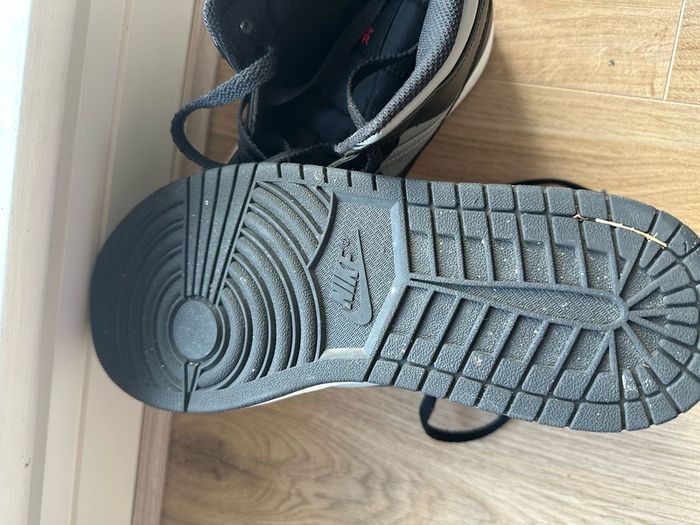 Nike Air Jordan 1