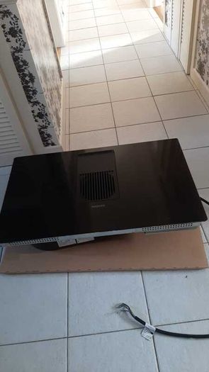 Hotpoint Vented Induction Hob - Black | PVH92BK-FKIT