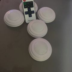 Wireless LED Puck Lights with RF Remote Control Battery Operated