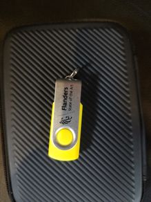 8 GB Flash Drive! New! Free Postage!