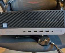 HP ProDesk 600 G4 SFF (i5 8th Gen) and power cable