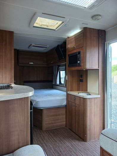 2013 elddis affinity 4/5 berth