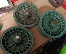 Wheel barrow wheels