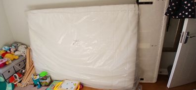 Free double mattress