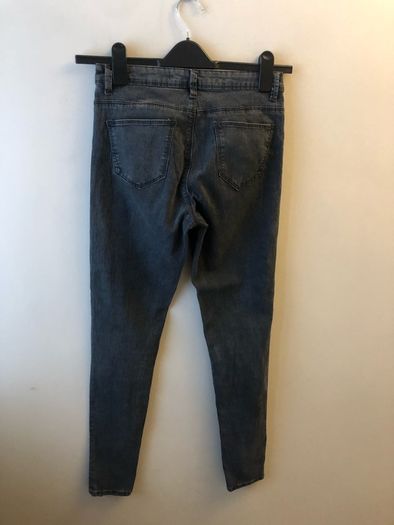 Grey jeans (size 8)