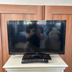 Excellent condition JVC 24 Inch LED TV with remote control.