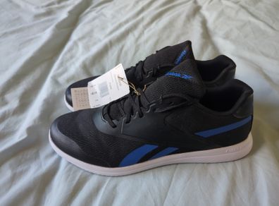 Reebok Stridium Size 9