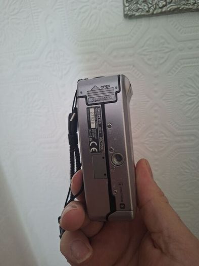Sony Cyber shot DSC F55 untested
