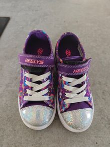 Kids Heelys - Size 12