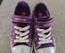 Kids Heelys - Size 12