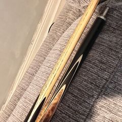 Snooker / pool cue