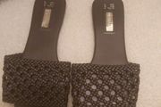 Ladies flats