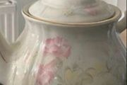 Reduced Sadler Vintage English three piece set matching teapot sugar bowl and jug