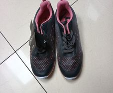Dunnes Ultra Light Trainers. S..8   B.N.W.T