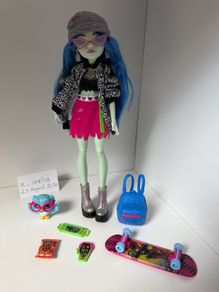monster high ghoulia