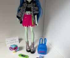 monster high ghoulia