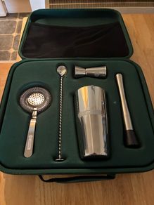 Jameson cocktail kit
