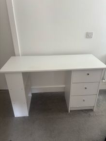 Free Desk