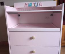 Changing table light pink