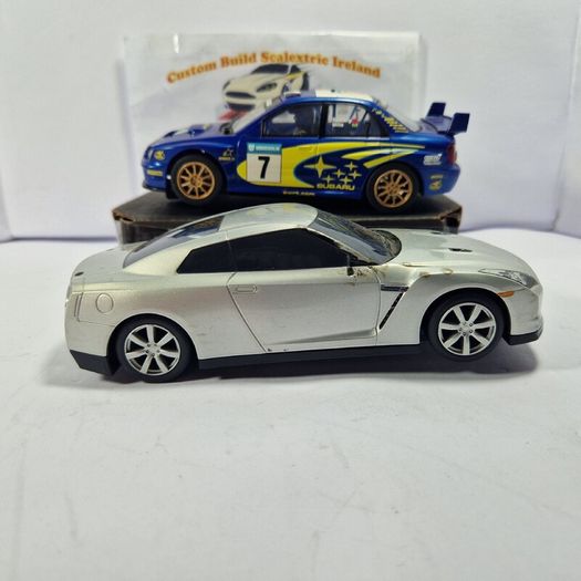 Scalextric Turbo Twin Pack (slot cars - Nissan Subaru )