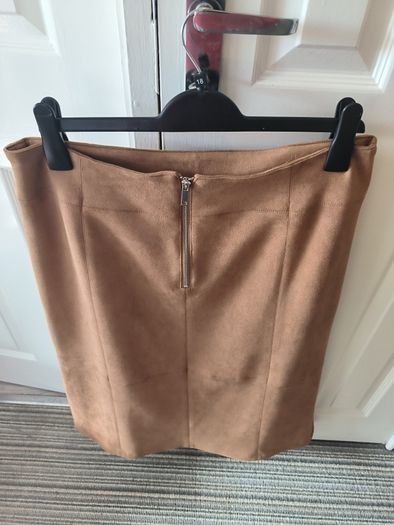 Dunnes Stores Gallery Brand New Suede Skirt