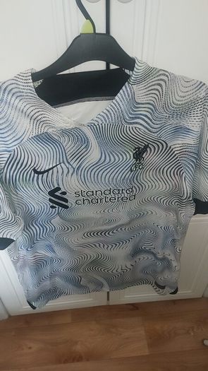 Liverpool Shirts - Name and Number