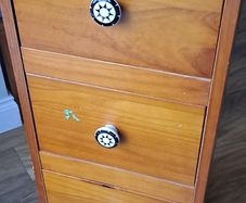 Pine 4-drawer tallboy unit