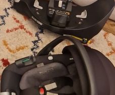 maxi cosi carseat and 360 base