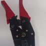 An Un-Branded  Insulated Ratchet Crimping Tool (Boot Lace Ferrule Crimper) Image 2
