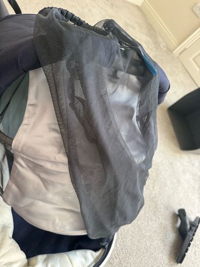 Uppababy vista basinet with rain cover fly cover had to storage and adapters for buggy to make it a double buggy