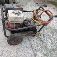 GX 340 Honda power washer. Mulcher