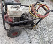 GX 340 Honda power washer. Mulcher