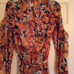 Romantic floral blouse