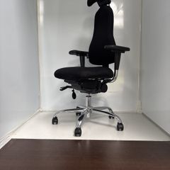 office chair Corr Go new 990 euro