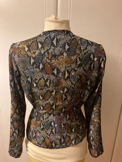 Wrap style top